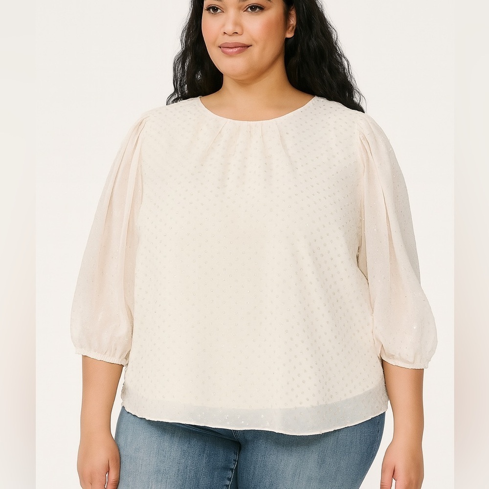 Vince Camuto White with Gold Deskgn Women's Blouse